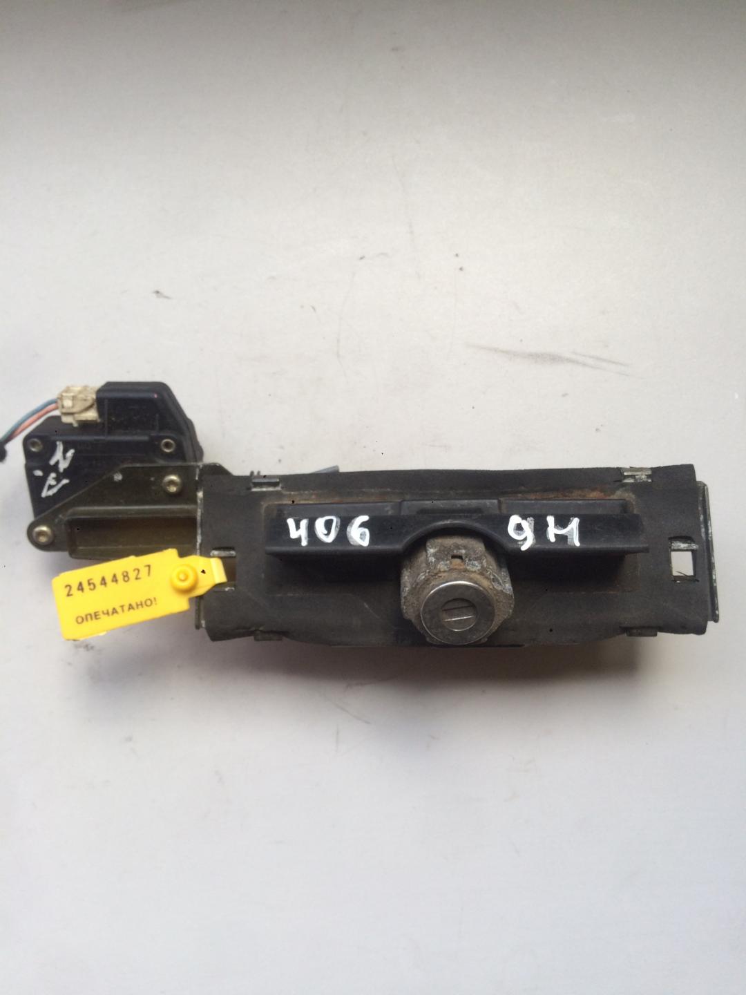 замок багажника Peugeot 406 1 поколение 1996, 1.9 л., дизель, седан - фото №1