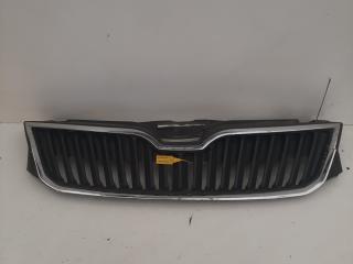 заглушка (решетка) в бампер Skoda Rapid 1 поколение 2012, 1.4 л., бензин, хетчбэк 5 дв.