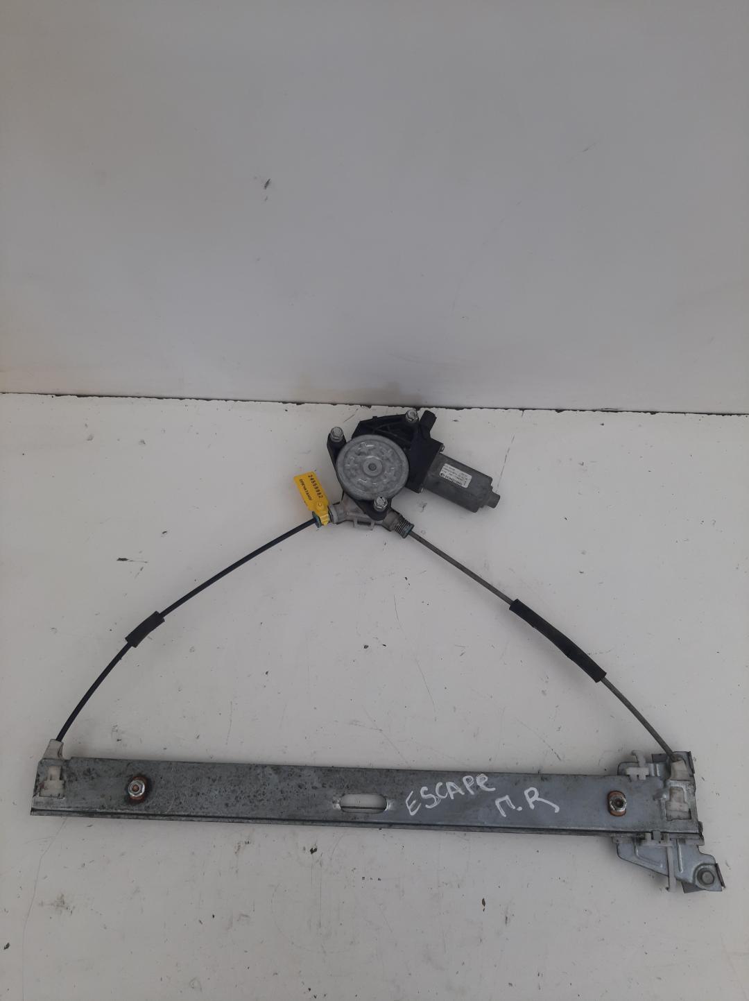 стеклоподъемник передний правый Ford Escape 1 поколение BA/ZA 2001, 2.0 л., бензин, внедорожник 5 дв. - фото №1