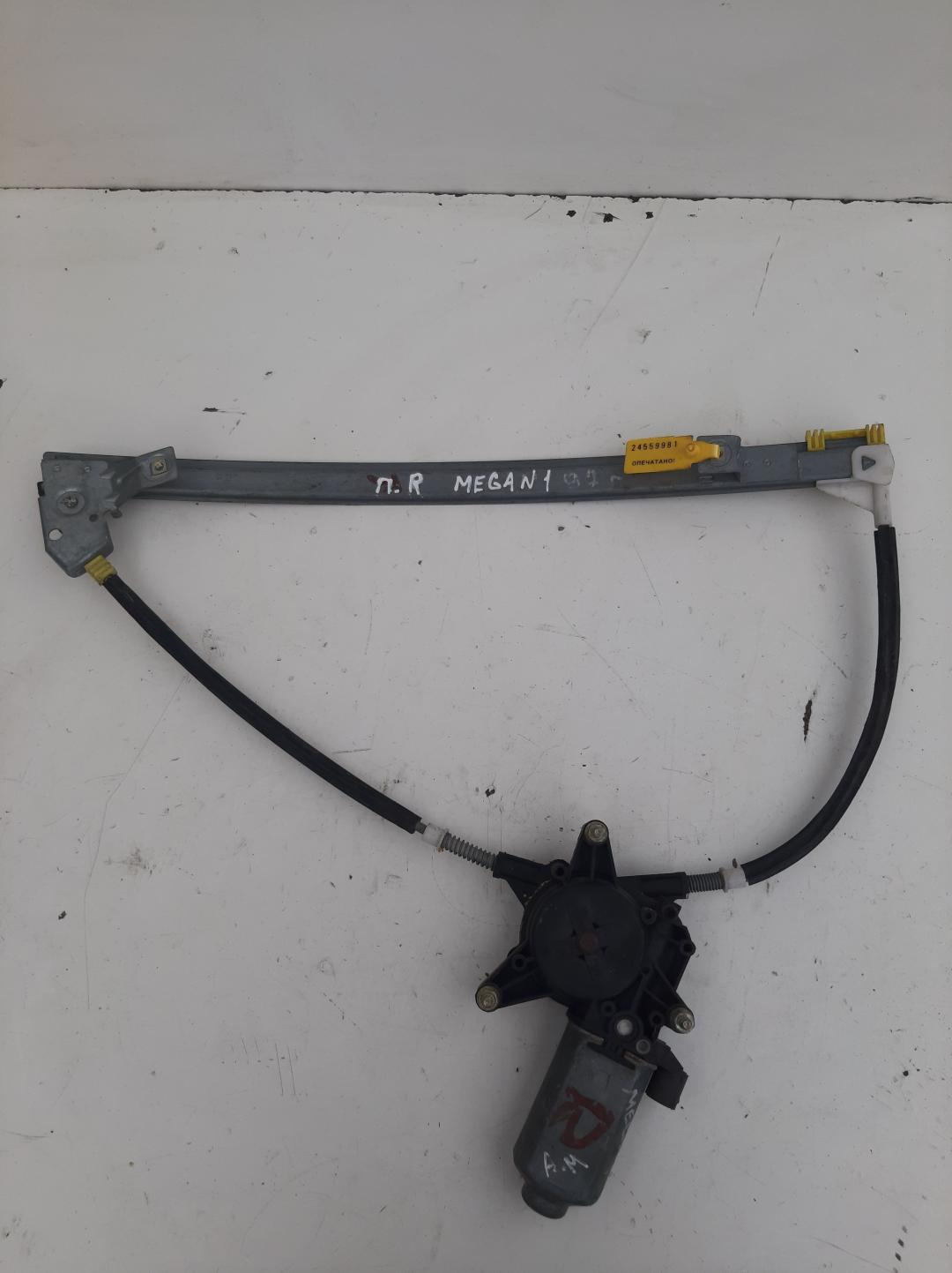 стеклоподъемник передний правый Renault Megane 1 поколение 1998, 1.9 л., дизель, хетчбэк 5 дв. - фото №1