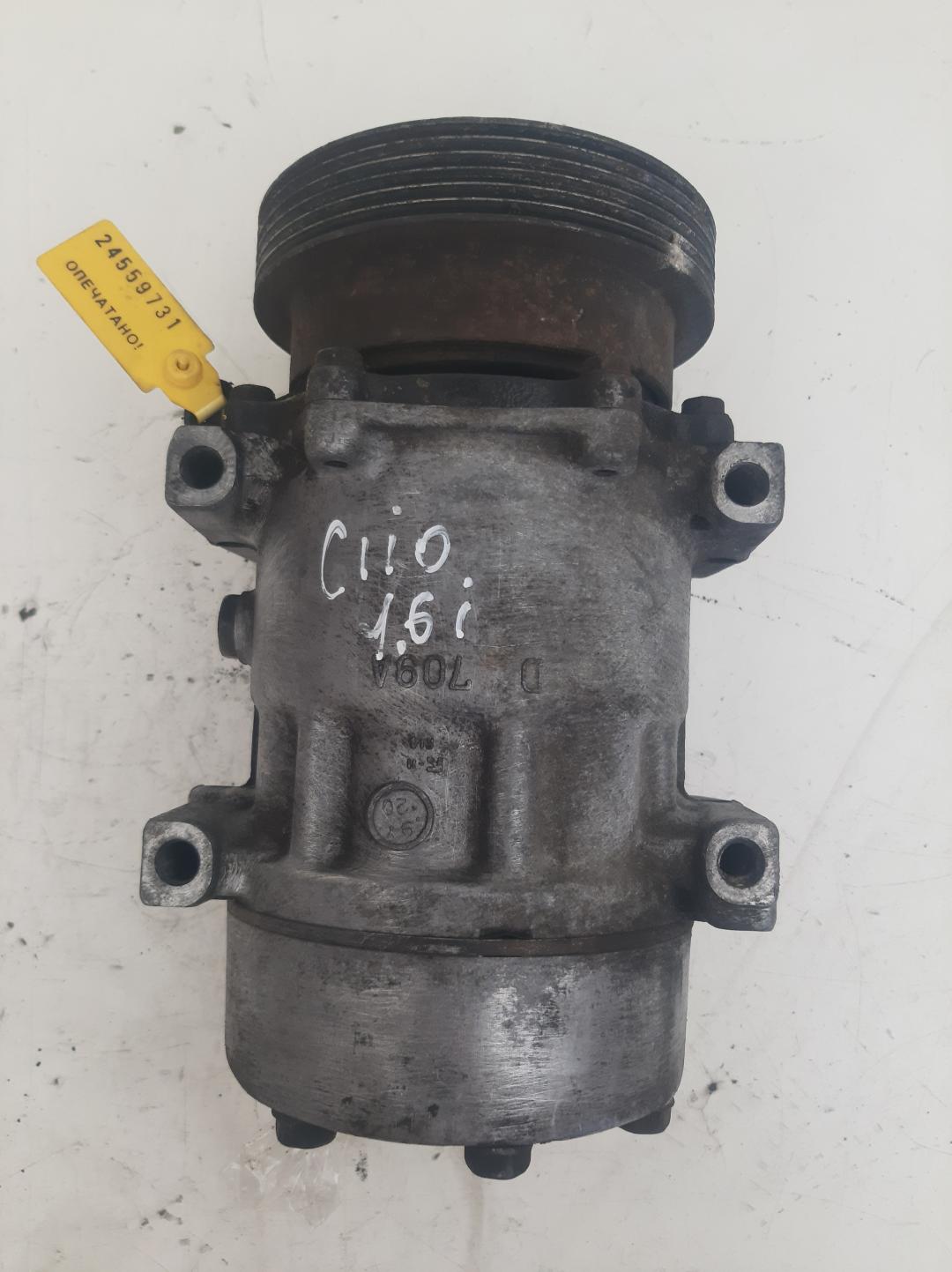 компрессор кондиционера Renault Clio 2 поколение 1998, 1.6 л., бензин, хетчбэк 5 дв. - фото №1