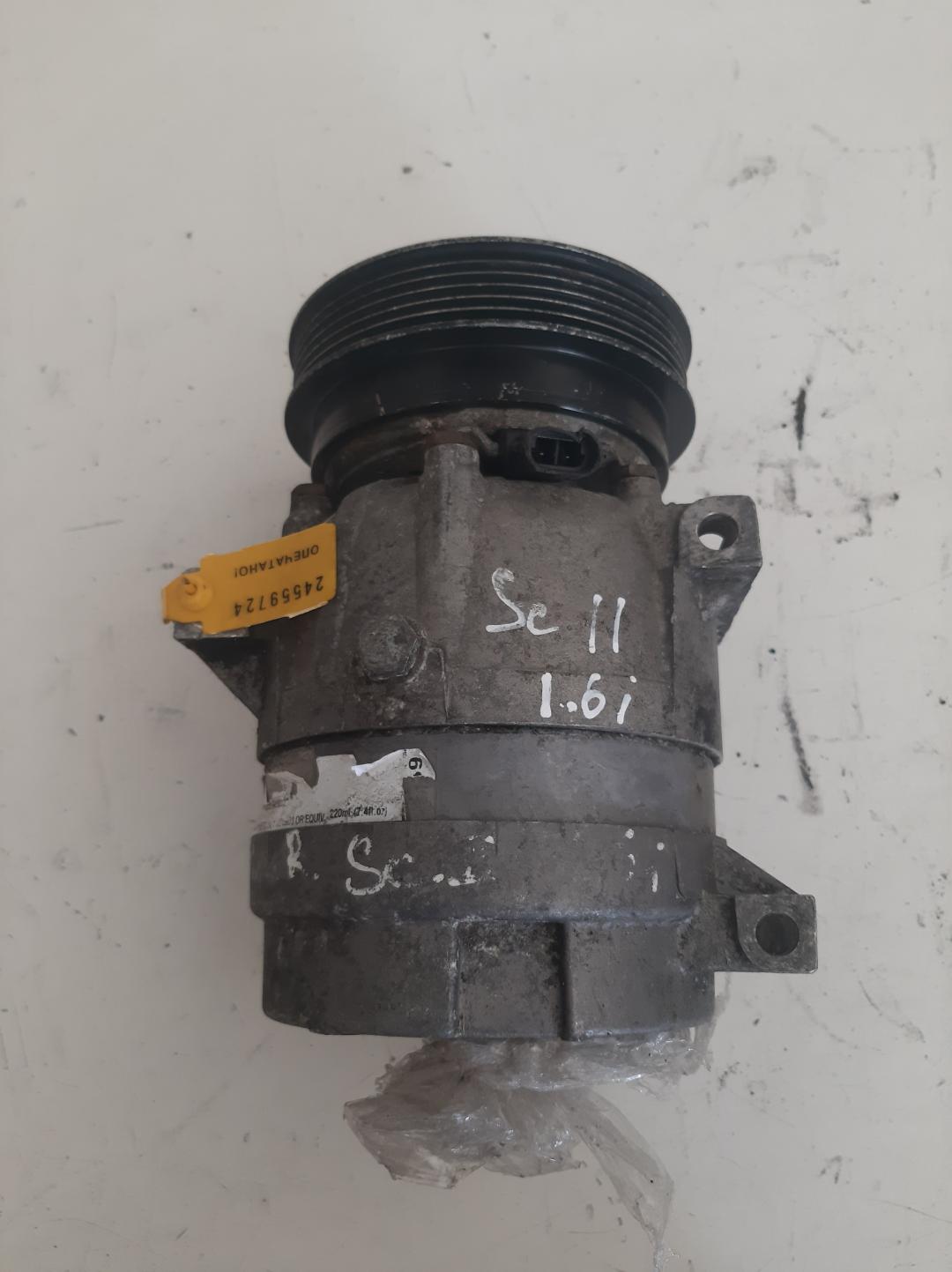 компрессор кондиционера Renault Scenic 2 поколение 2003, 1.6 л., бензин, минивэн - фото №1