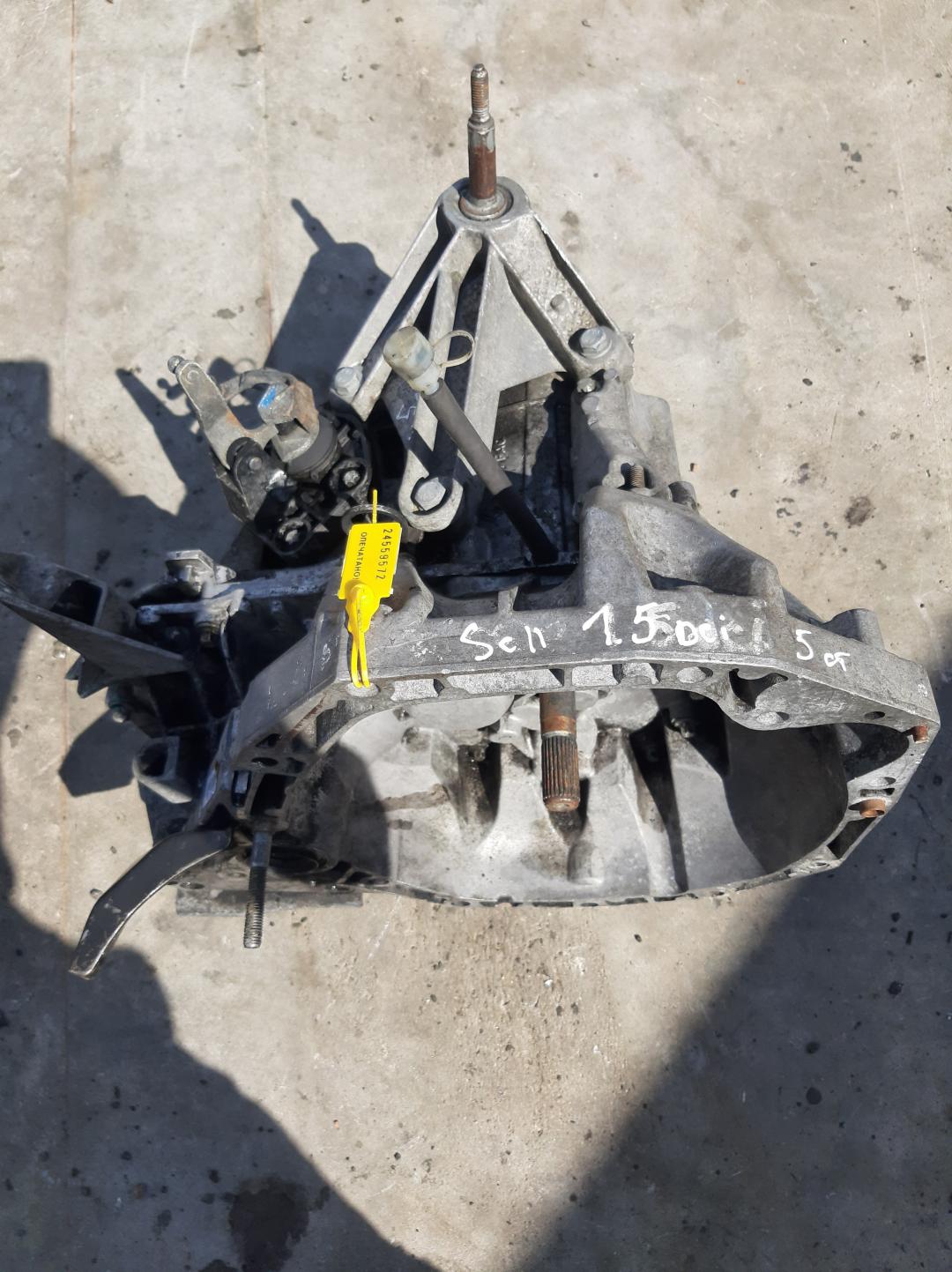 КПП механическая (МКПП) Renault Scenic 2 поколение 2003, 1.5 л., дизель, минивэн, 8200166686 - фото №1