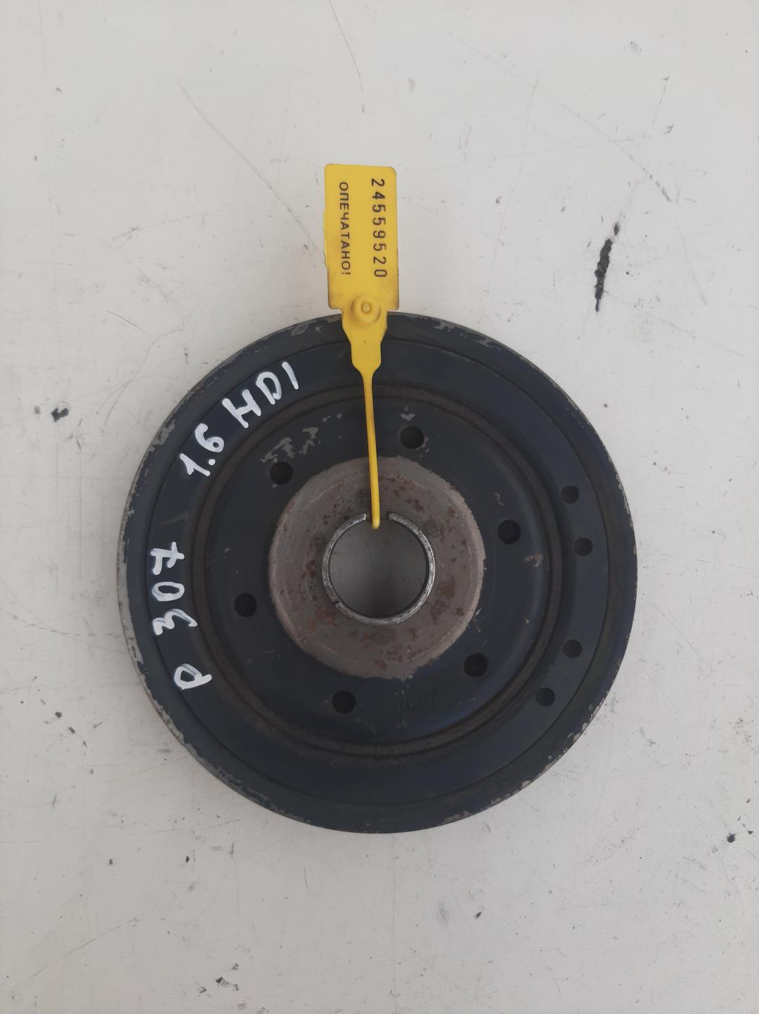 шкив коленвала Peugeot 307 1 поколение 2005, 1.6 л., дизель, хетчбэк 5 дв. - фото №1