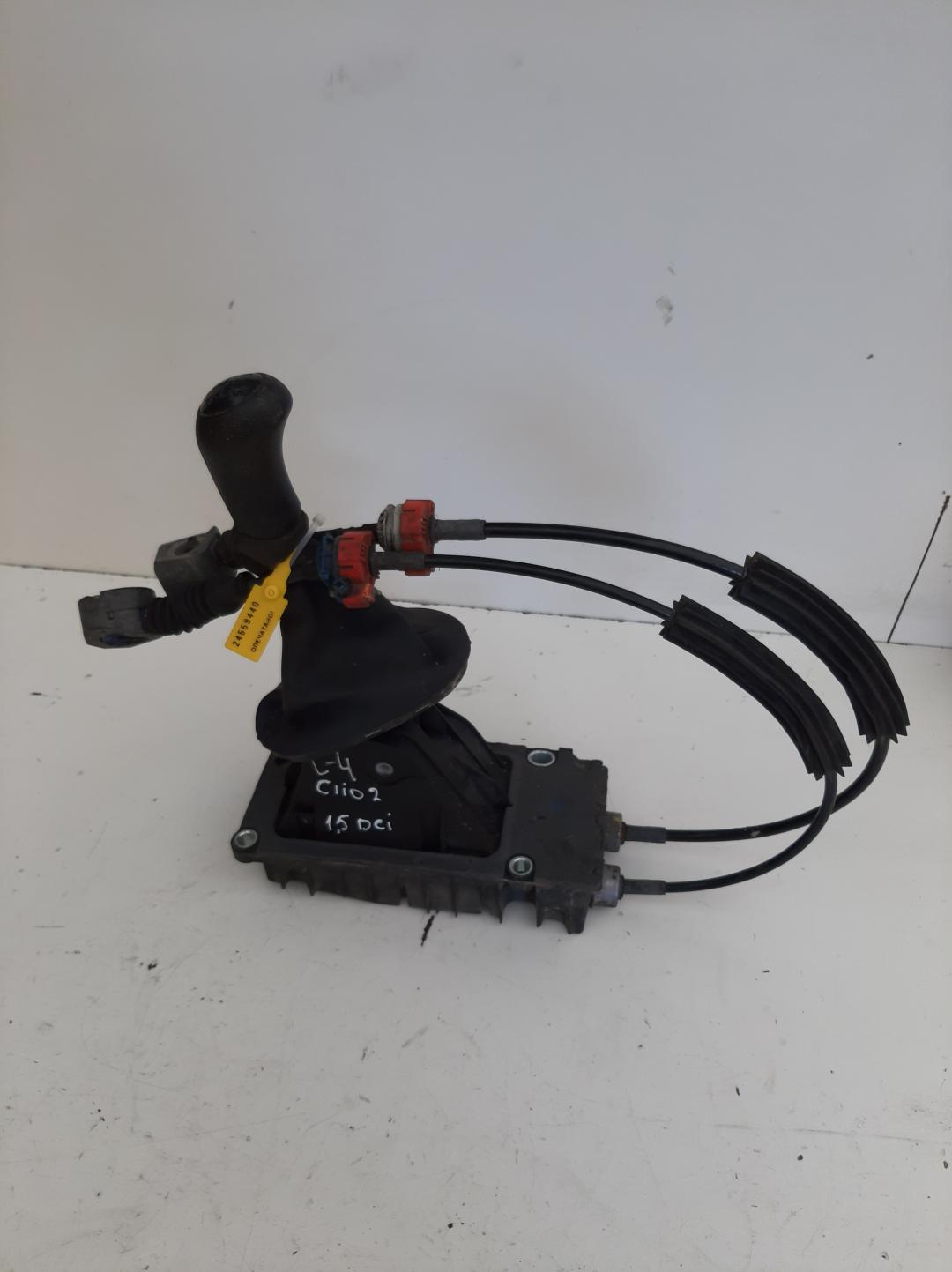 кулиса Renault Clio 2 поколение 2001, 1.5 л., дизель, хетчбэк 5 дв., 8200732452 - фото №1