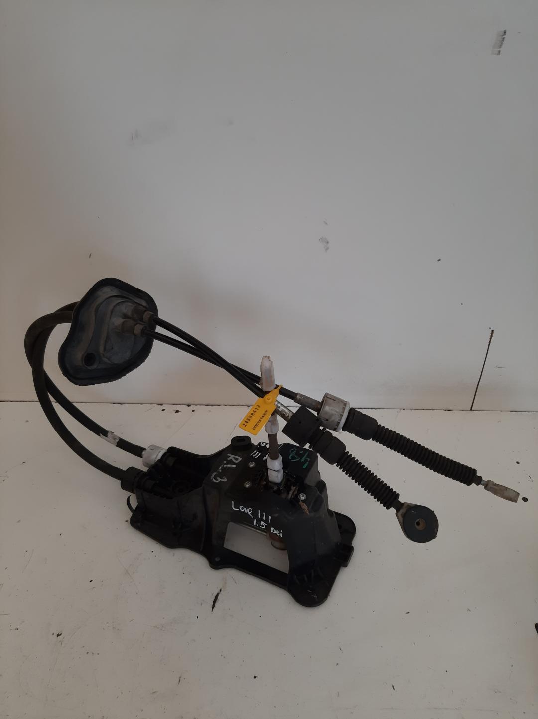 кулиса Renault Laguna 3 поколение 2007, 1.5 л., дизель, хетчбэк 5 дв., 8200694900 - фото №1