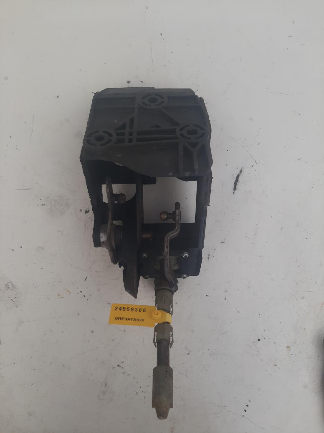 кулиса Renault Scenic 2 поколение 2005, 2.0 л., дизель, минивэн, 8200635749 - фото №1