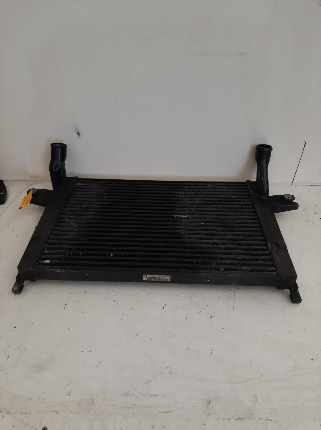 интеркулер Jeep Grand Cherokee WJ 1999, 3.1 л., дизель, внедорожник 5 дв., 52079499AC - фото №1