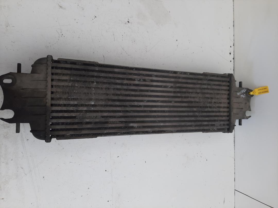 интеркулер Renault Trafic 2 поколение 2001, 1.9 л., дизель, микроавтобус, 7700312903 - фото №1