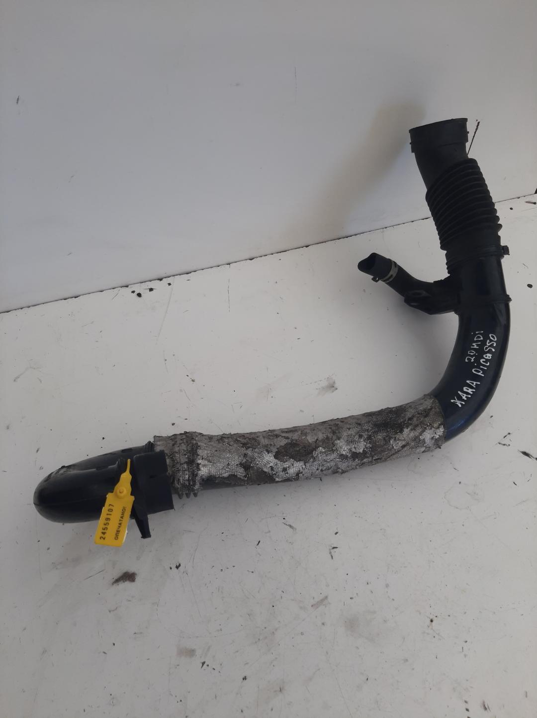 патрубок интеркулера Citroen Xsara Picasso 1 поколение 1999, 2.0 л., дизель, минивэн, 9638466280 - фото №1