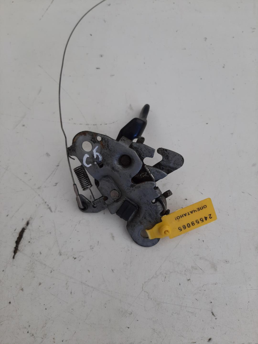 замок капота Citroen C5 1 поколение 2001, 2.0 л., дизель, хетчбэк 5 дв. - фото №1