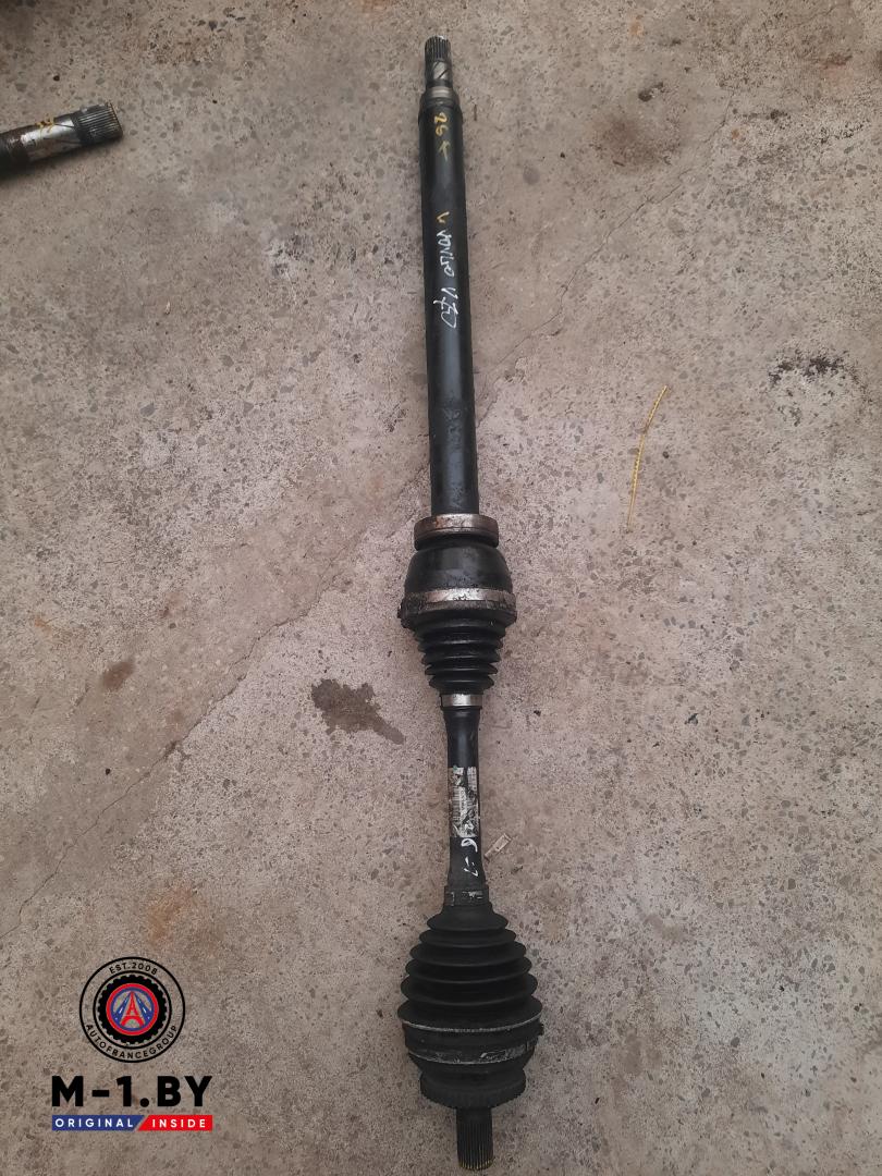 полуось передняя правая (приводной вал, ШРУС) Volvo V70 2 поколение (2000 - 2005) - фото №1