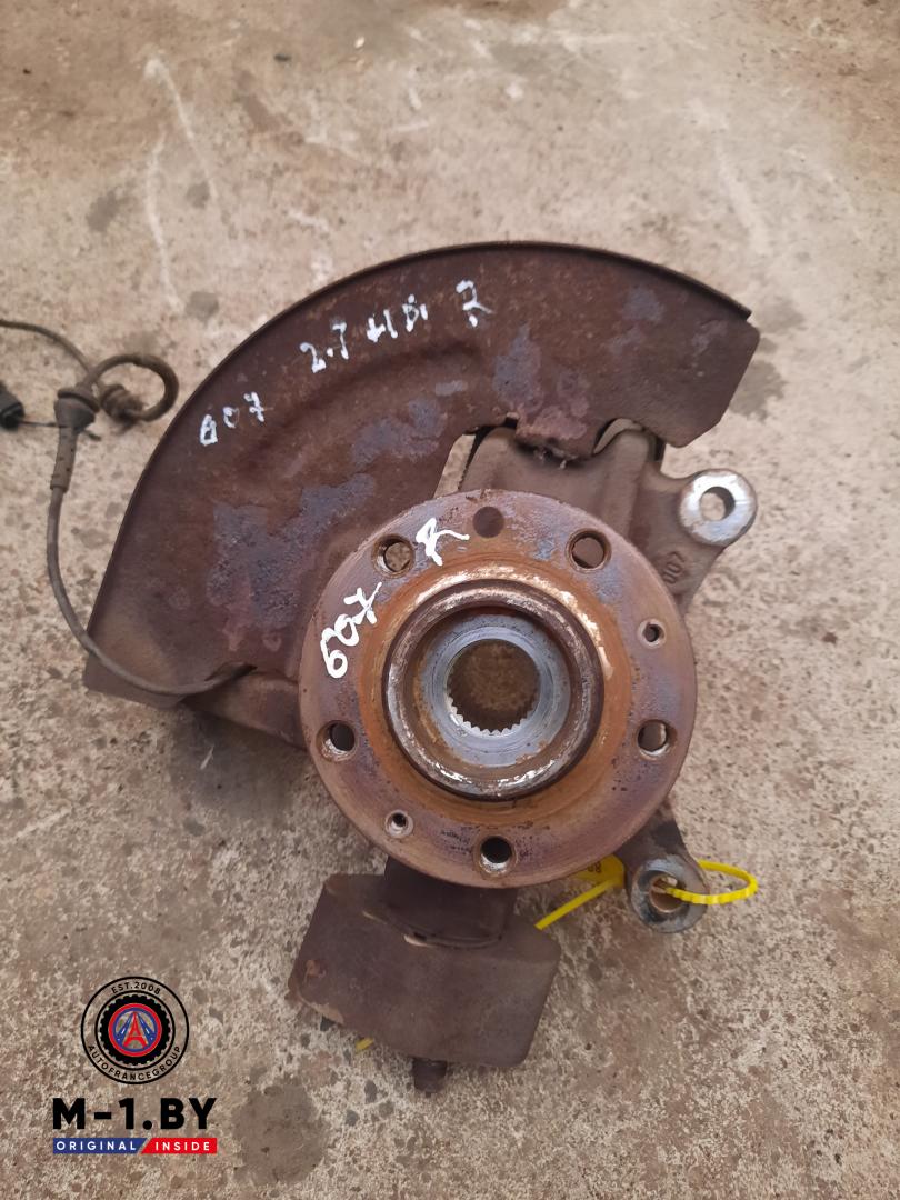 ступица передняя левая Peugeot 607 1 поколение (2000 - 2004), 2.7 л., дизель - фото №1