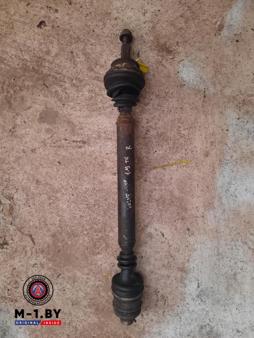 полуось передняя правая (приводной вал, ШРУС) Volvo S40 1 поколение (1995 - 1999), 1.9 л., дизель - фото №1