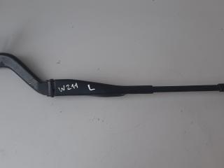 щеткодержатель (поводок стеклоочистителя, дворник) Mercedes-Benz E-Класс W211/S211 [рестайлинг] 2006, A2118201544