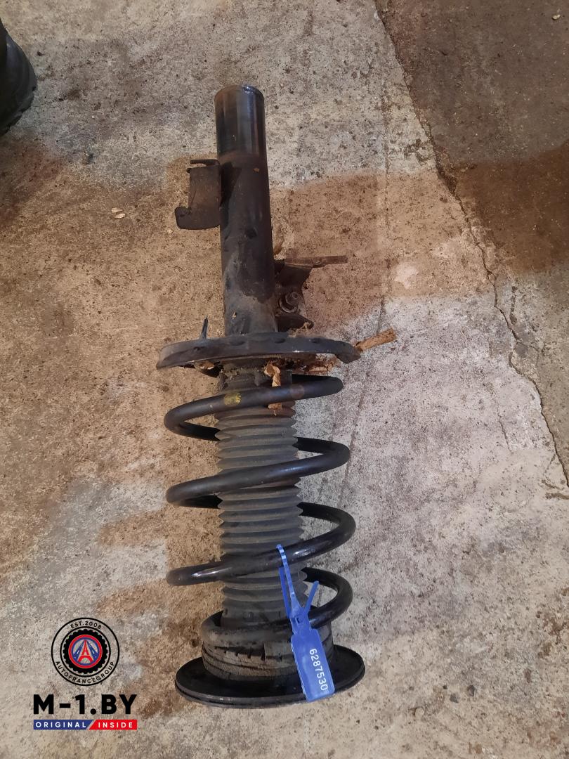 стойка передняя правая Ford S-Max 1 поколение (2006 - 2010), 1.8 л., дизель - фото №1