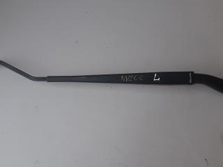 щеткодержатель (поводок стеклоочистителя, дворник) Nissan NV200 1 поколение (2009 - 2025)