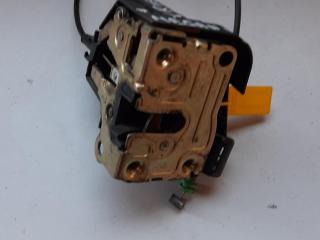 замок двери передней правой Renault Megane 1 поколение [рестайлинг] 2001, 1.6 л., бензин