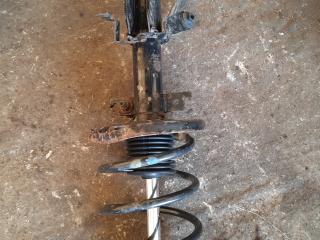 стойка передняя левая Renault Scenic 3 поколение (2009 - 2012)