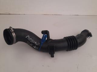 патрубок интеркулера Renault Master 2 поколение (1998 - 2003), 2.2 л., дизель