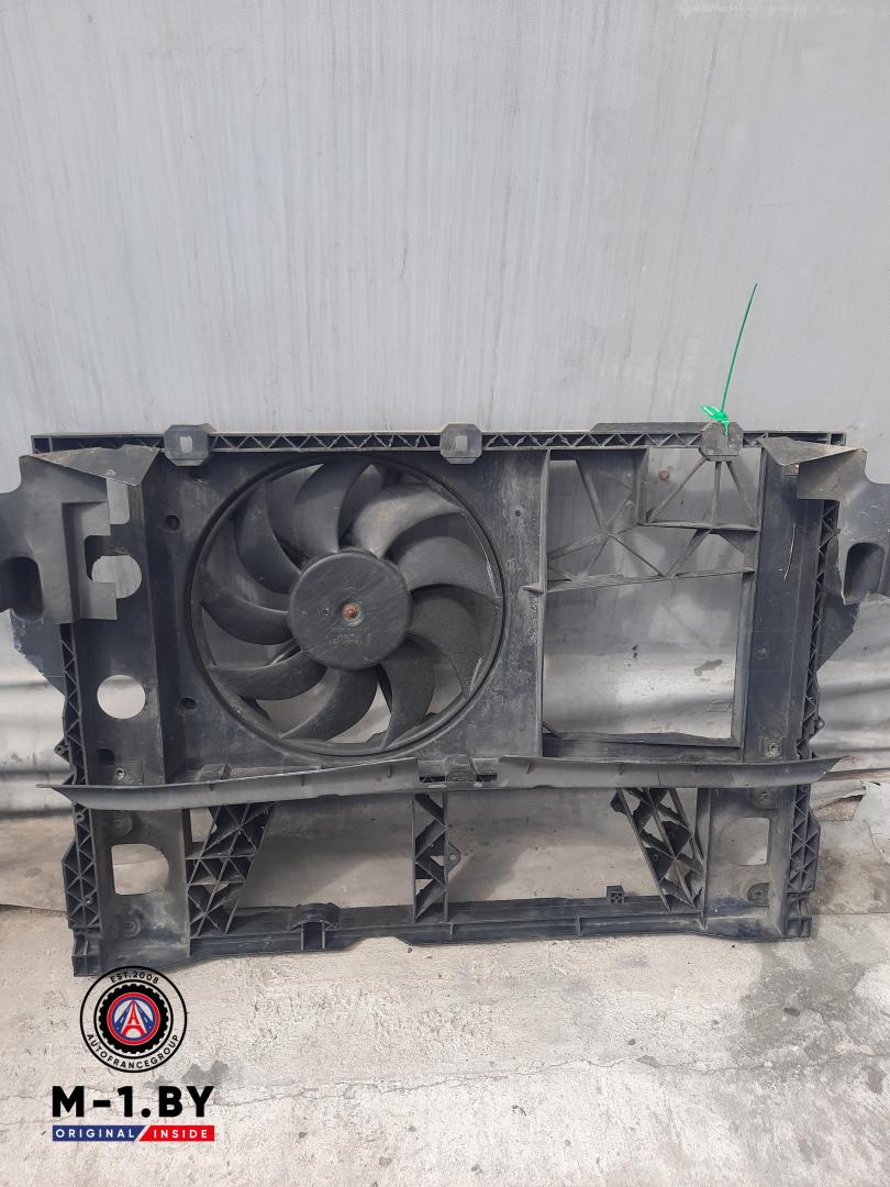 передняя панель крепления облицовки (телевизор) Renault Master 2 поколение (1998 - 2003), 2.2 л., дизель, 8200023040 - фото №1