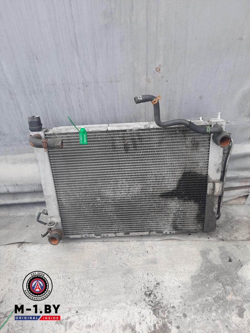 радиатор (основной) Renault Clio 3 поколение (2005 - 2009), 1.5 л., дизель, 8200688387 - фото №1