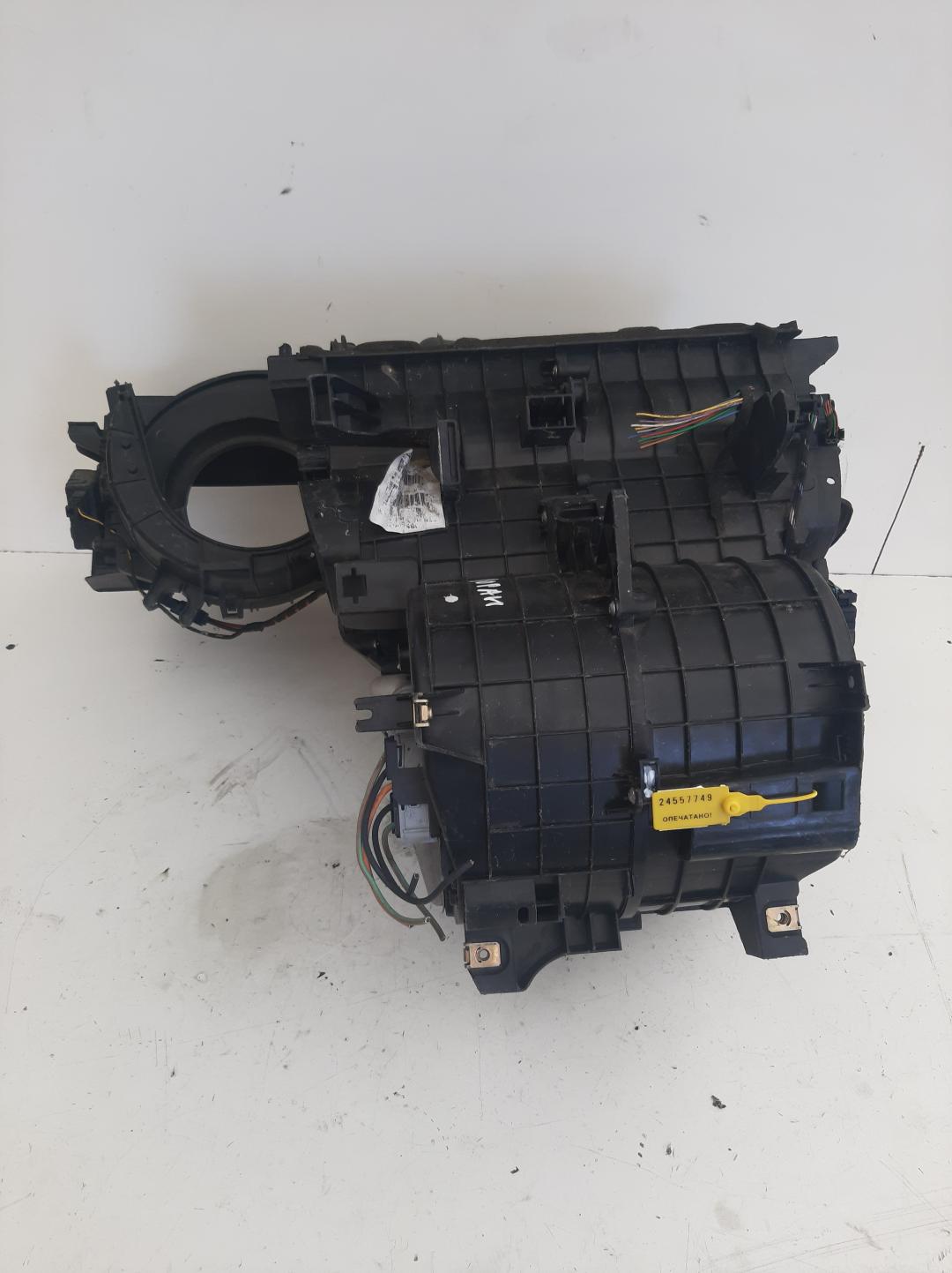 отопитель в сборе (печка) Renault Logan 1 поколение 2004, 1.5 л., дизель - фото №1