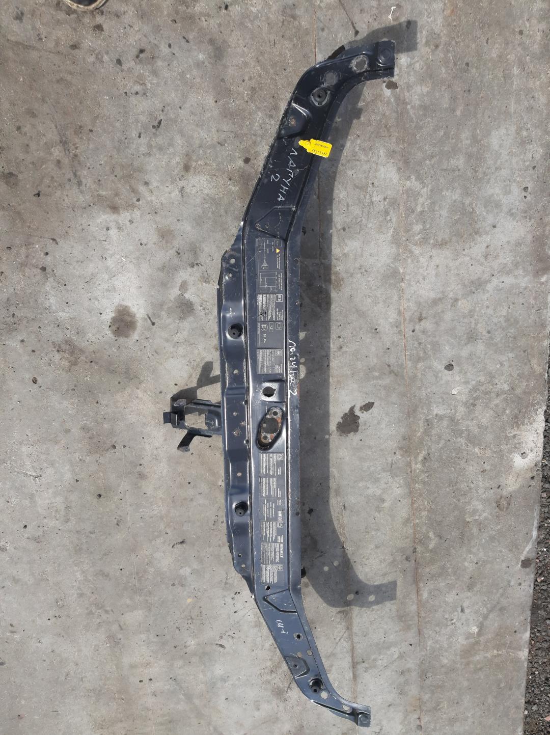 рамка капота Renault Laguna 2 поколение 2002 - фото №1