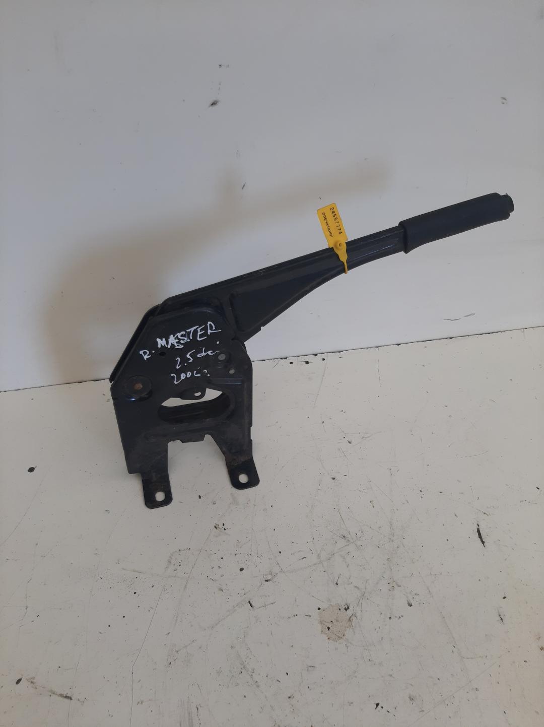 рычаг ручного тормоза (ручника) Renault Master 2 поколение 2000, 2.5 л., дизель - фото №1