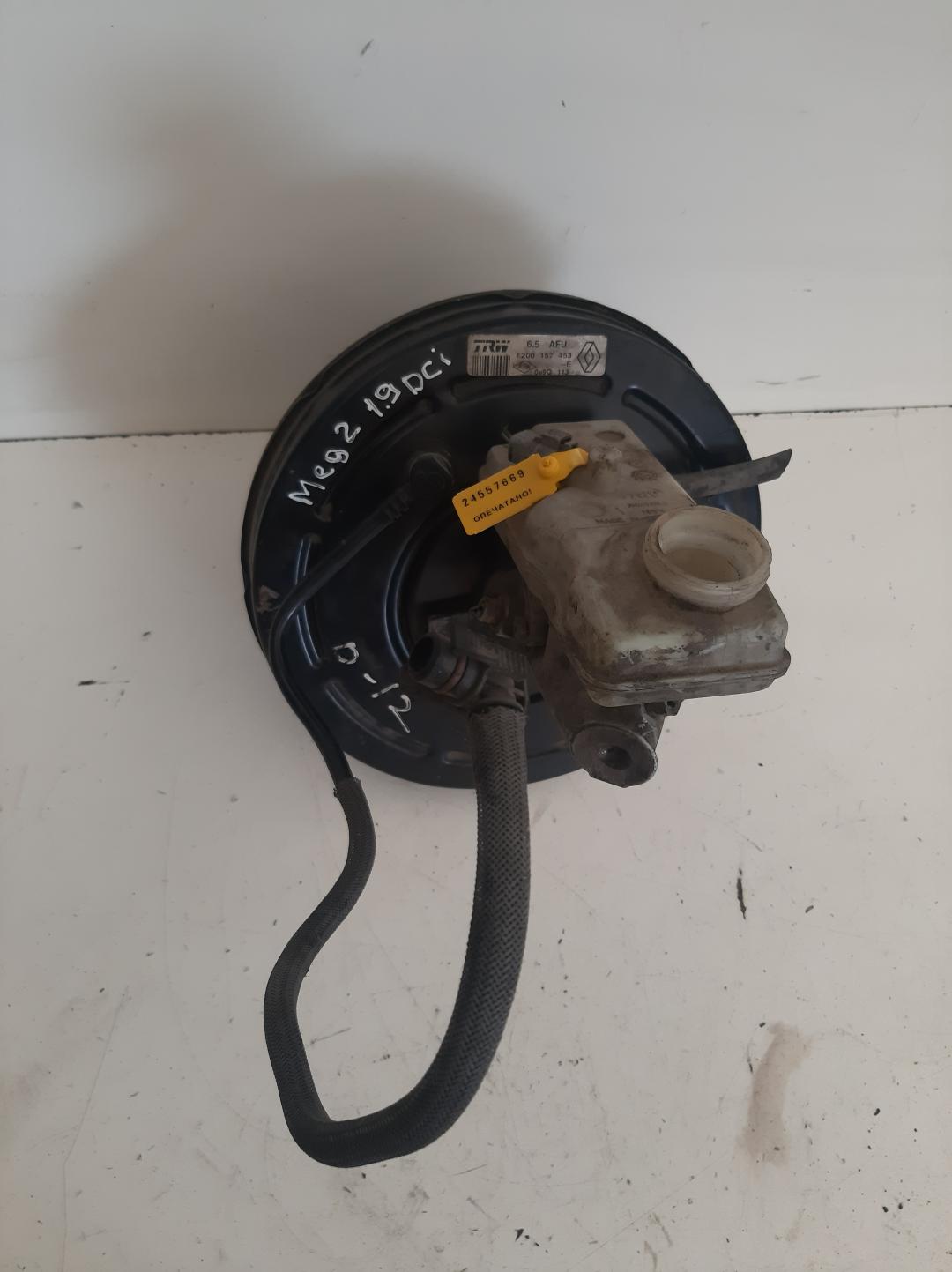 вакуумный усилитель тормозов Renault Megane 2 поколение 2004, 1.9 л., дизель, 8200157453 - фото №1