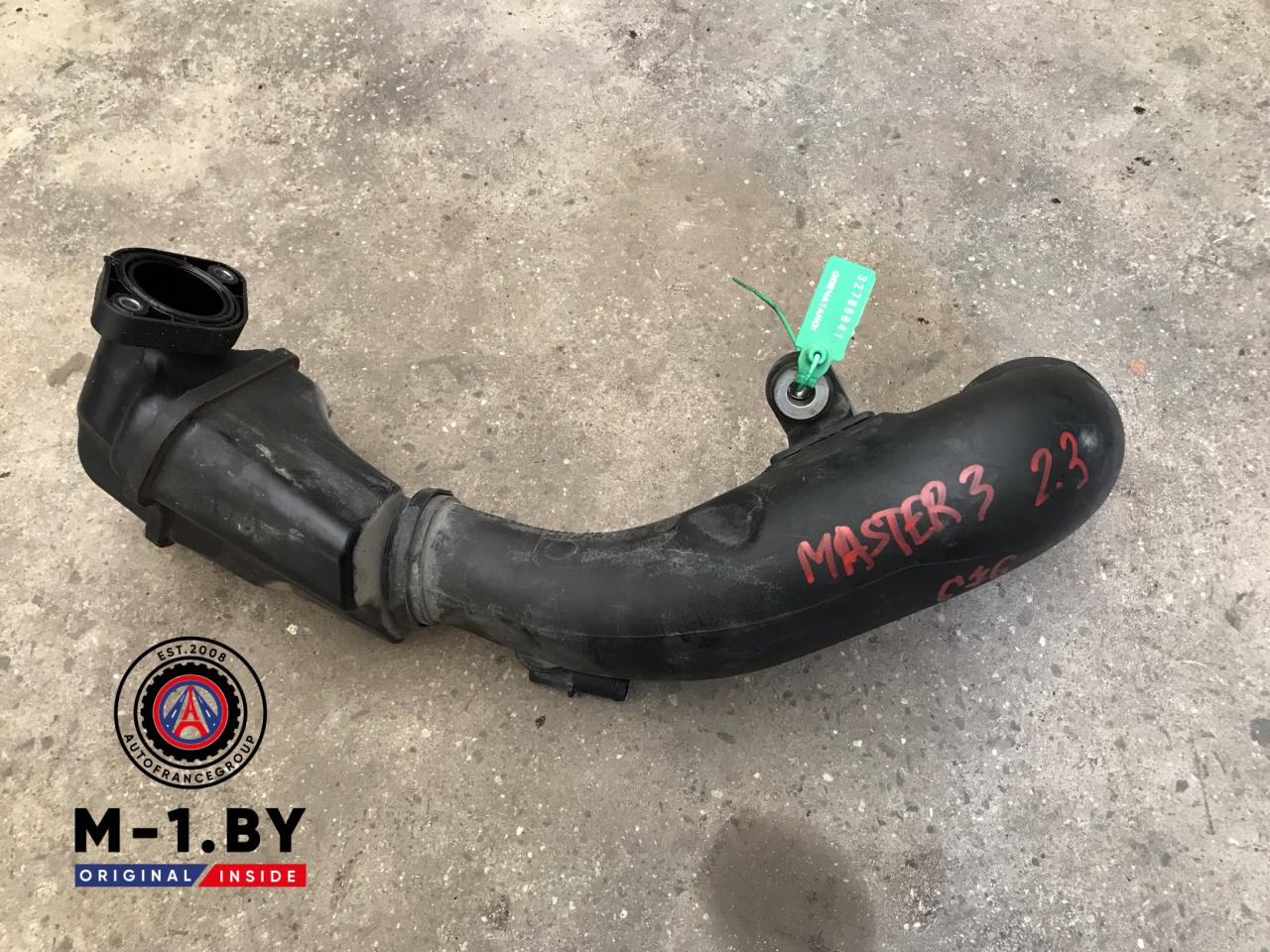 патрубок воздушного фильтра Renault Master 3 поколение (2010 - 2014), 2.3 л., дизель, 8200858600 - фото №1