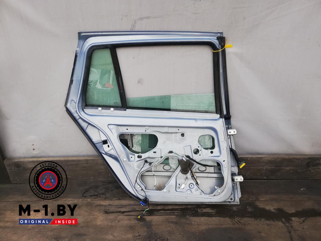 дверь задняя левая Renault Laguna 2 поколение 2001, универсал - фото №1