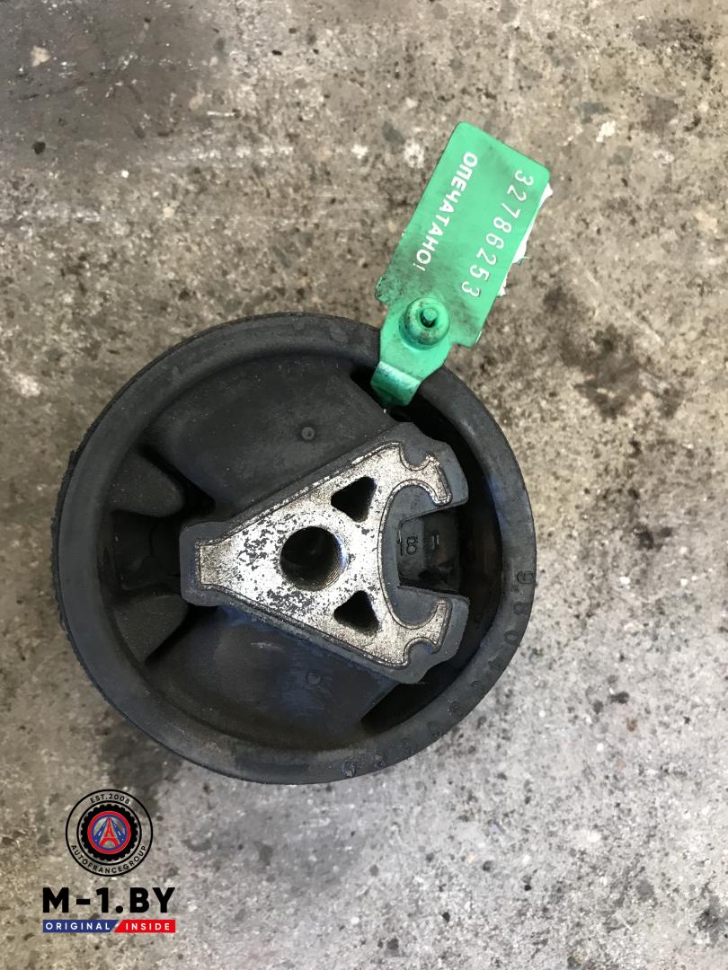 подушка крепления двигателя Citroen Jumpy 3 поколение (2016 - 2025), 2.0 л., дизель, 9804890680 - фото №1