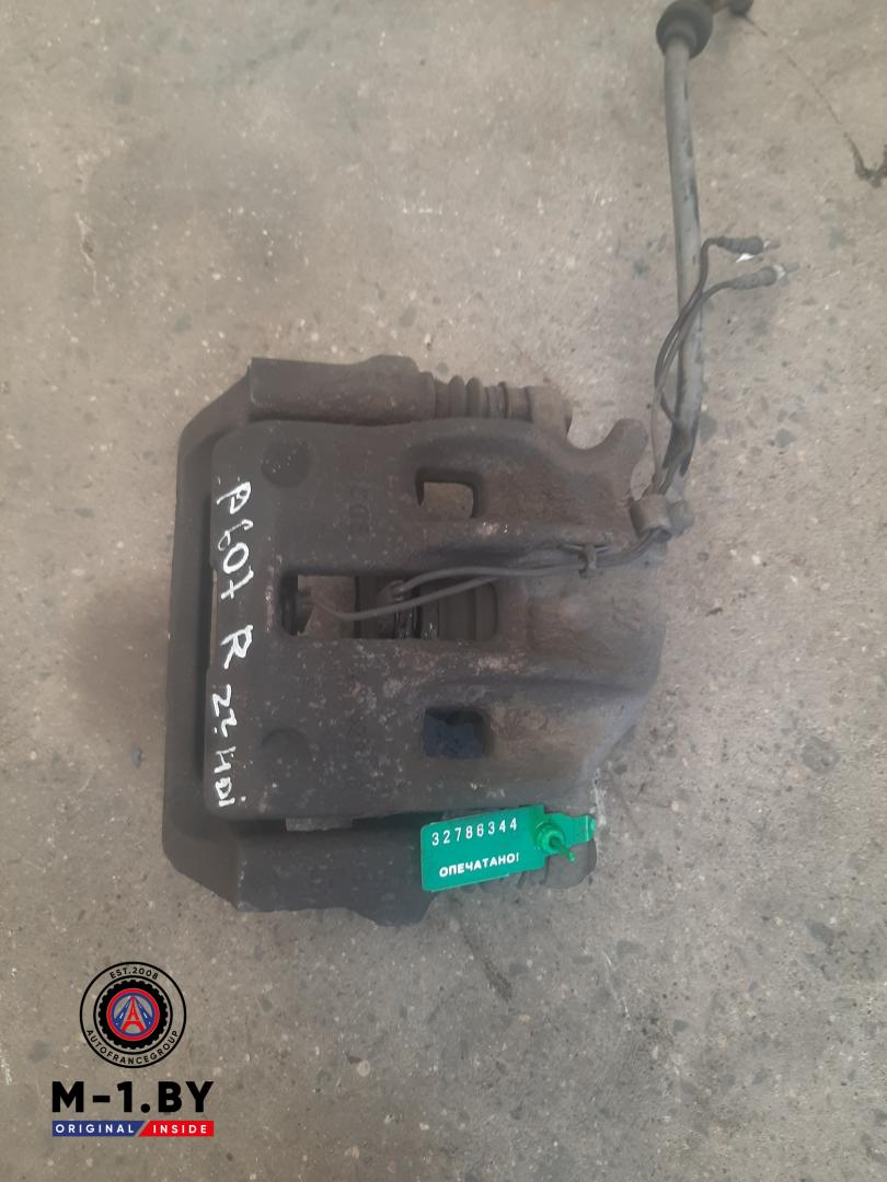 суппорт передний правый Peugeot 607 1 поколение (2000 - 2004), 2.2 л., дизель - фото №1