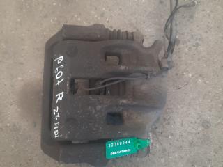 суппорт передний правый Peugeot 607 1 поколение (2000 - 2004), 2.2 л., дизель