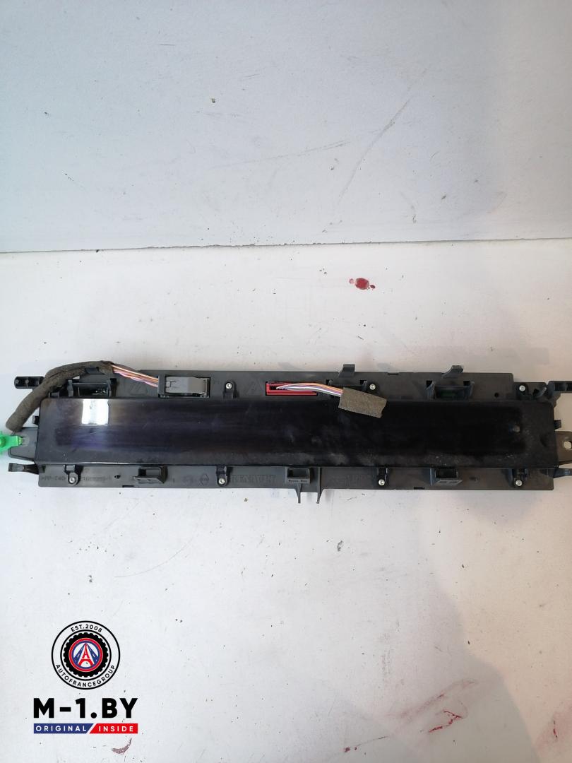 щиток приборов (приборная панель) Renault Scenic 2 поколение (2003 - 2006), P8200461294H - фото №1