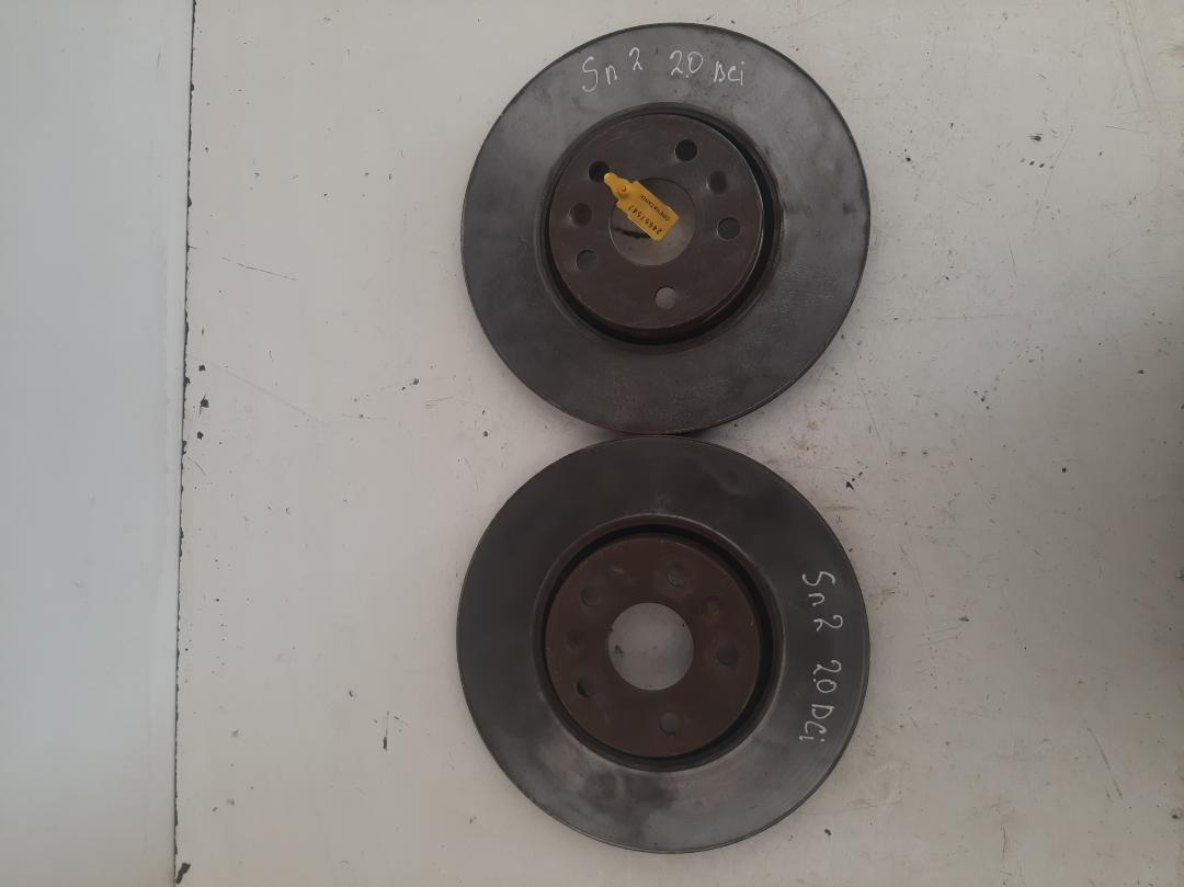 диски тормозные (комплект) Renault Scenic 2 поколение 2006, 2.0 л., дизель - фото №1