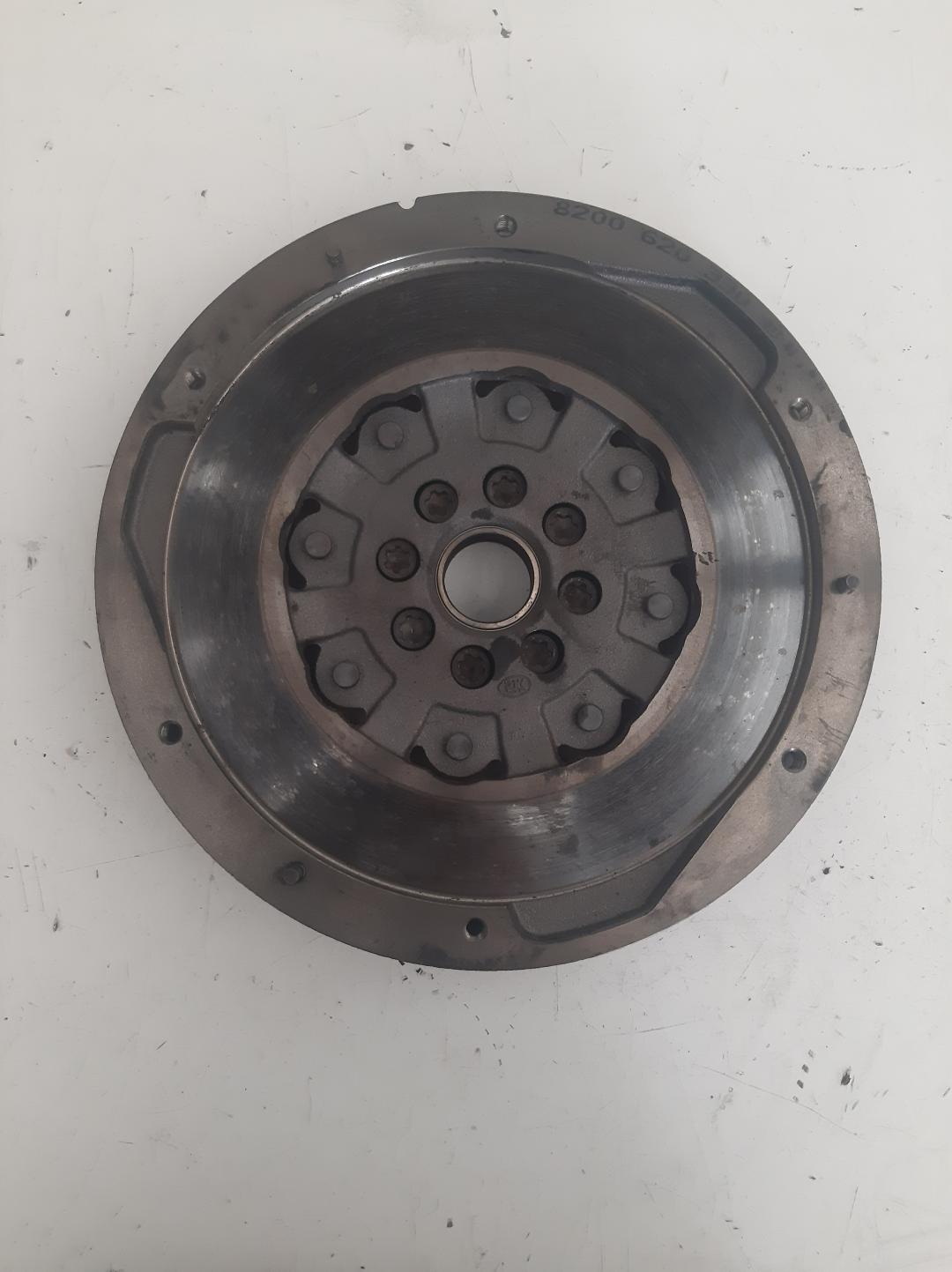 комплект сцепления Renault Laguna 3 поколение 2010, 2.0 л., дизель, 8200421191 - фото №1