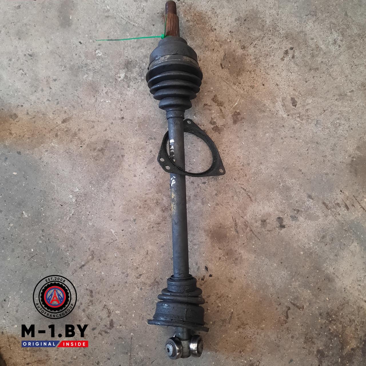 полуось передняя левая (приводной вал, ШРУС) Renault Trafic 2 поколение (2001 - 2006), 1.9 л., дизель - фото №1