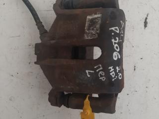 суппорт передний левый Peugeot 206 1 поколение 2001, 2.0 л., дизель