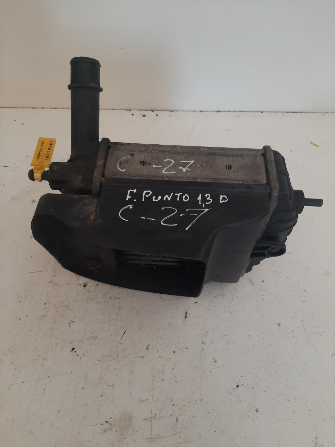 интеркулер Fiat Punto 2 поколение 2003, 1.3 л., дизель, 847850000 - фото №1