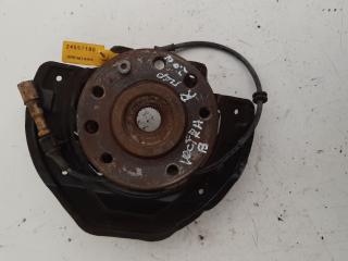 ступица передняя правая Opel Vectra B 1999, 1.8 л., бензин