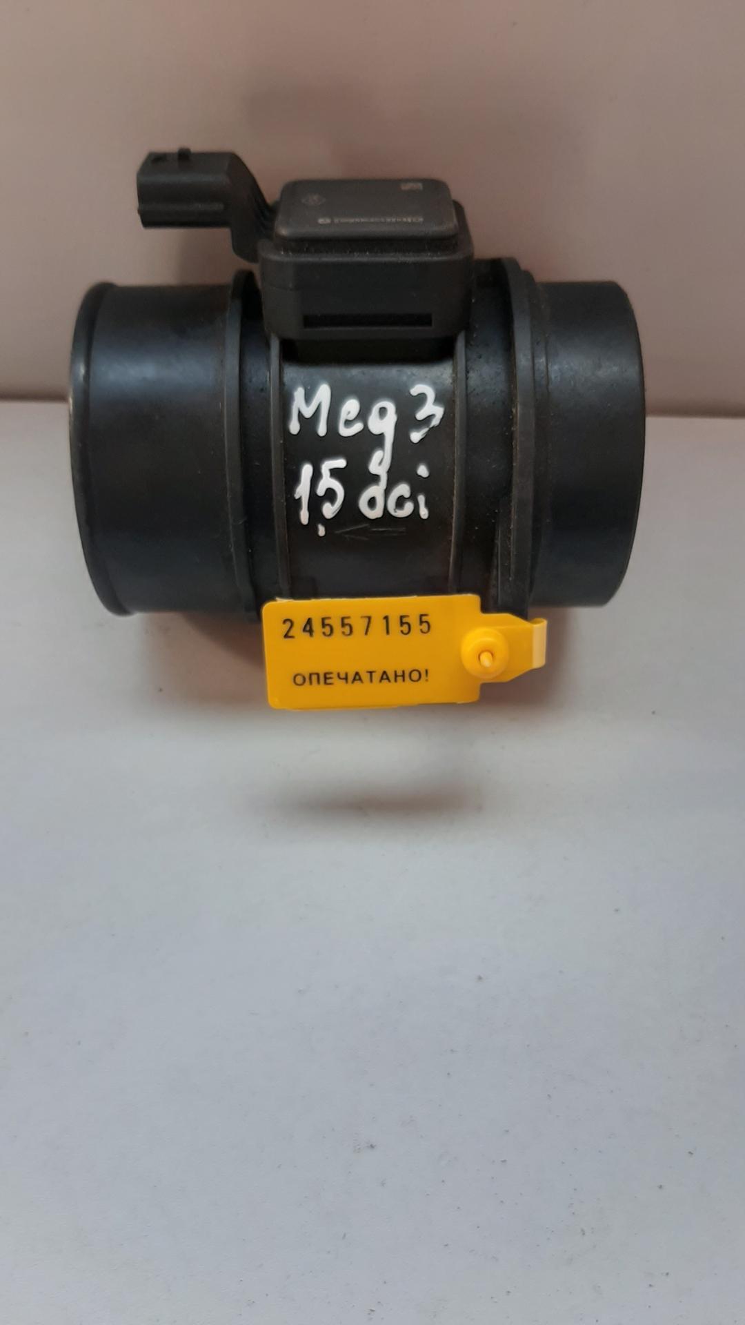 расходомер воздуха Renault Megane 3 поколение 2008, 1.5 л., дизель, 8200682558 - фото №1