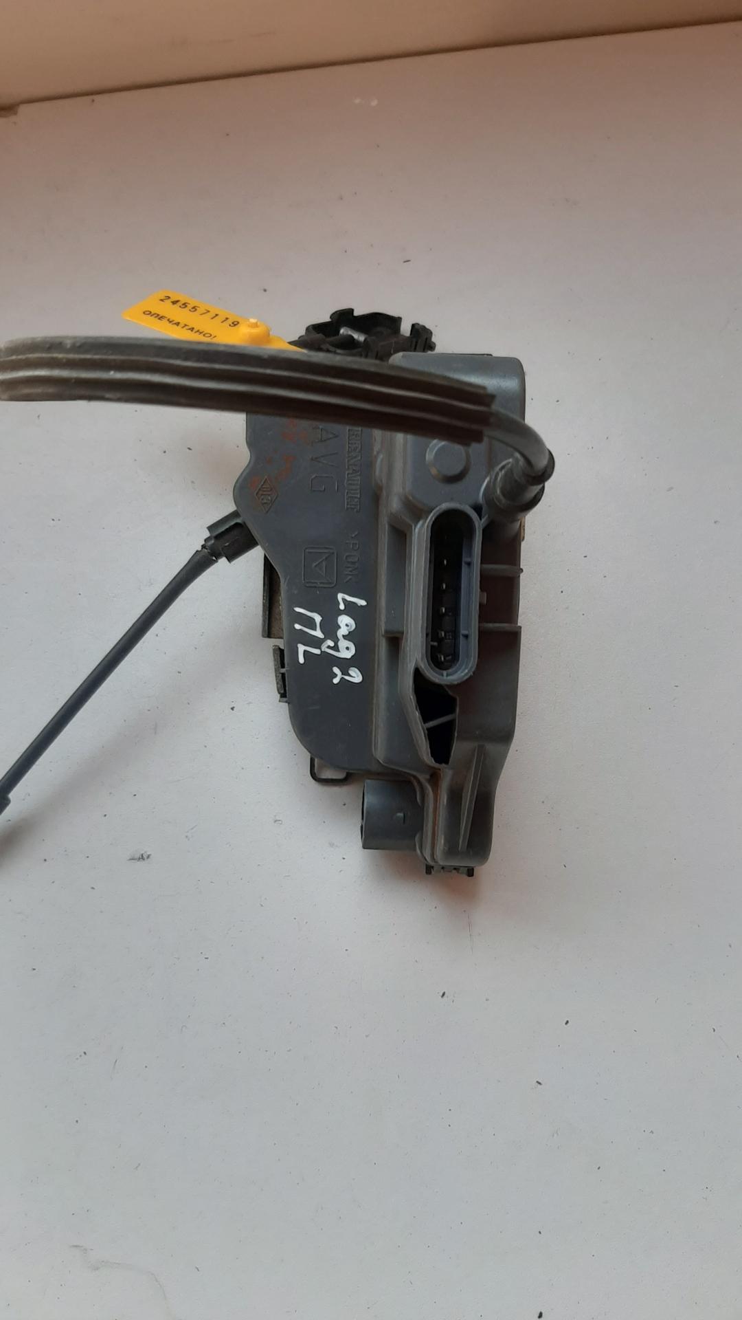 замок двери передней левой Renault Laguna 2 поколение 2004, 2.2 л., дизель - фото №1