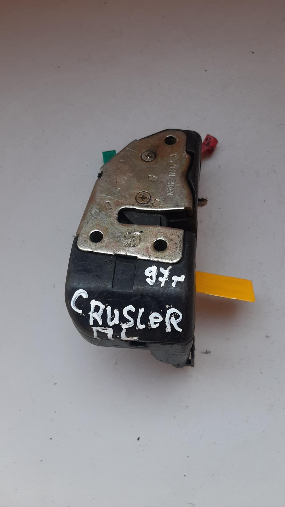 замок двери передней левой Chrysler Voyager 3 поколение 1997, 2.5 л., дизель - фото №1