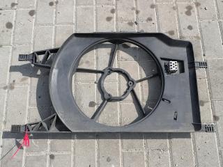 диффузор вентилятора Renault Laguna 2 поколение [рестайлинг] (2005 - 2007), 1.9 л., дизель, 820025635