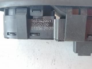 блок управления стеклоподъемниками Citroen C5 2 поколение (2008 - 2017), 96514299XT