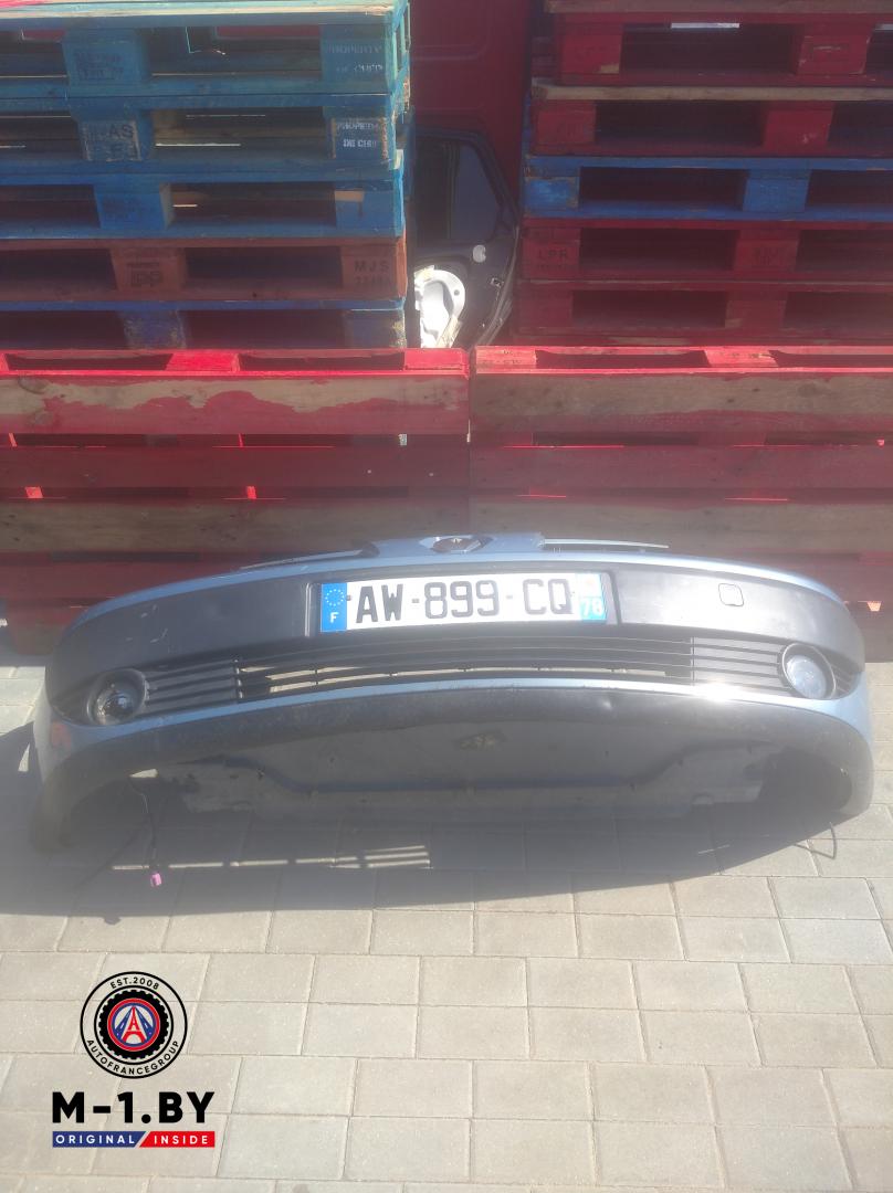 бампер передний Renault Espace 4 поколение (2002 - 2006), 2.2 л., дизель, 8200102205 - фото №1