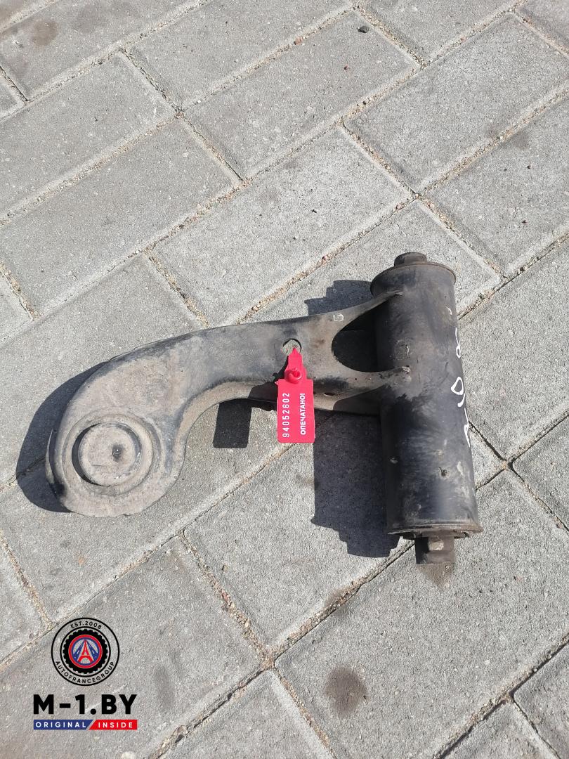 рычаг передний правый Mercedes-Benz E-Класс W210/S210 (1995 - 1999) - фото №1