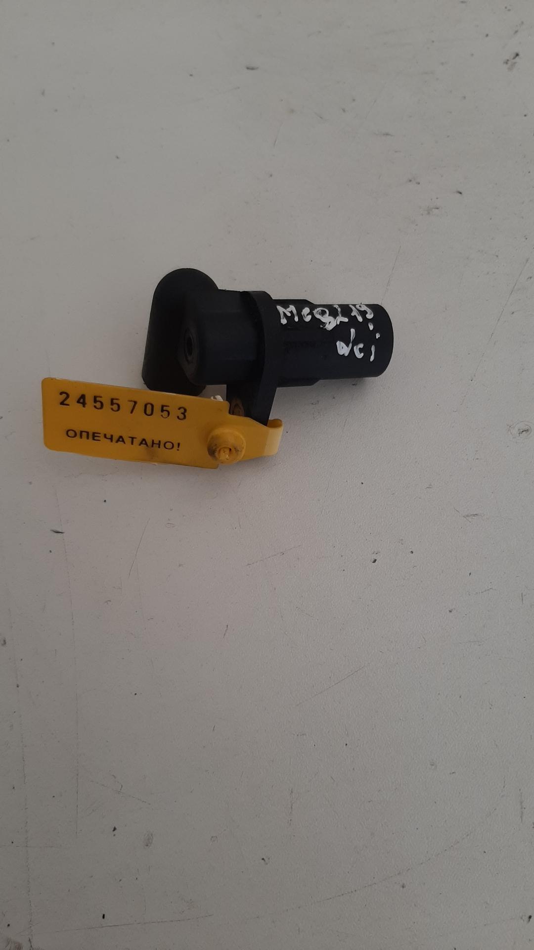 датчик коленвала Renault Megane 2 поколение 2003, 1.9 л., дизель, 8200443891 - фото №1